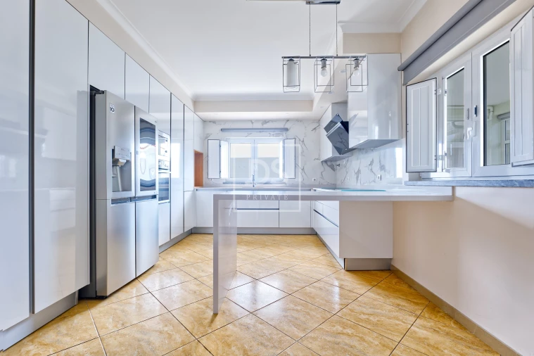 Moradia T4 para Venda em Quinta do Anjo Foto 6