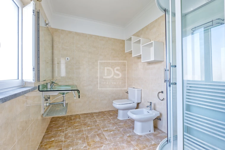 Moradia T4 para Venda em Quinta do Anjo Foto 21