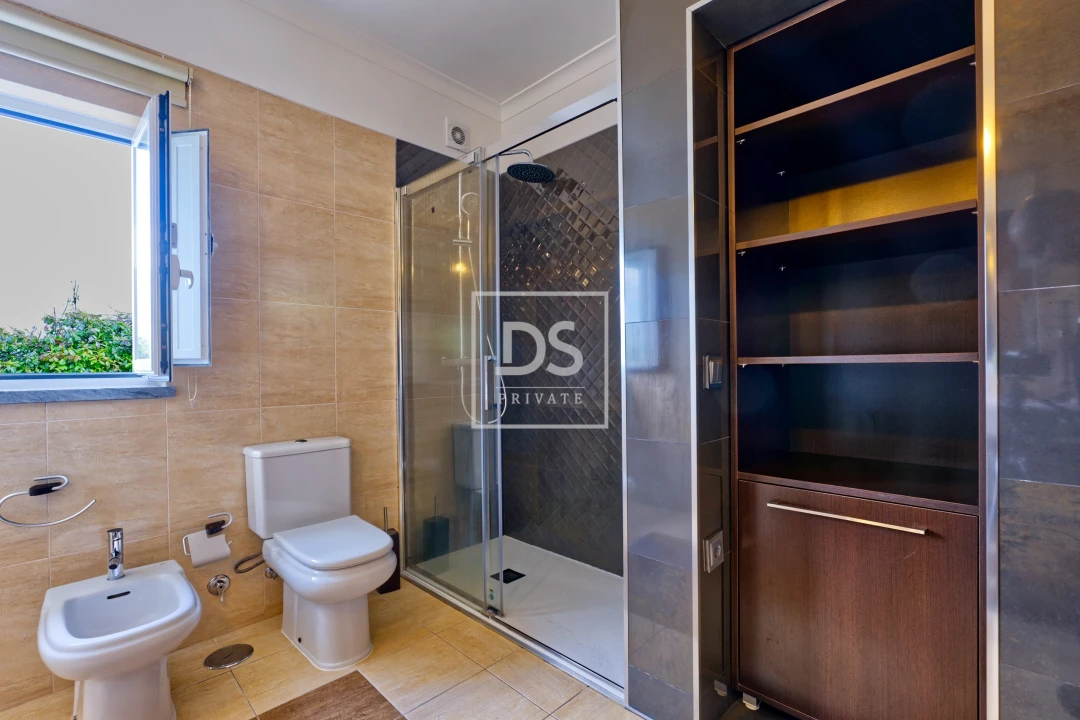 Moradia T4 para Venda em Quinta do Anjo Foto 15