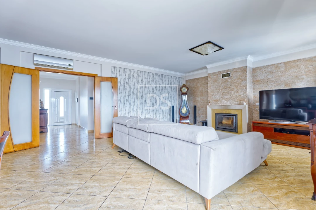 Moradia T4 para Venda em Quinta do Anjo Foto 34