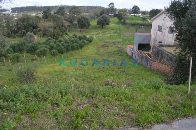 Terreno para Venda em Arrabal Foto 3
