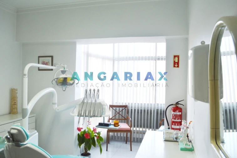 Apartamento T2 para Venda em Sacavém e Prior Velho Foto 10