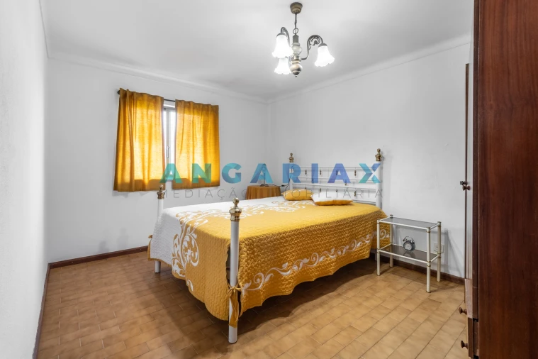 Moradia T5 para Venda em Castanheira de Pêra e Coentral Foto 23