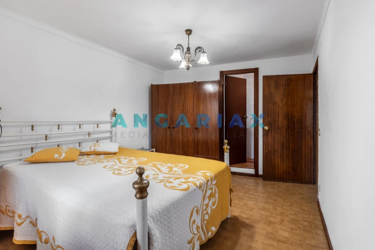 Moradia T5 para Venda em Castanheira de Pêra e Coentral Foto 24