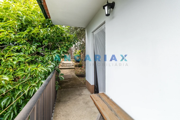 Moradia T5 para Venda em Castanheira de Pêra e Coentral Foto 41