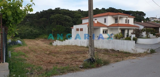 Terreno para Venda em Caranguejeira