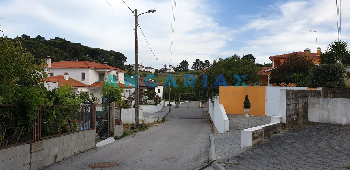 Terreno para Venda em Caranguejeira Foto 7