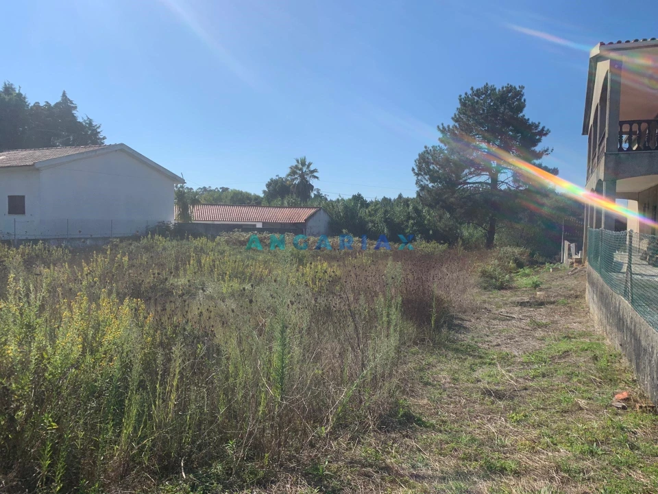 Terreno para Venda em Calvaria de Cima Foto 1