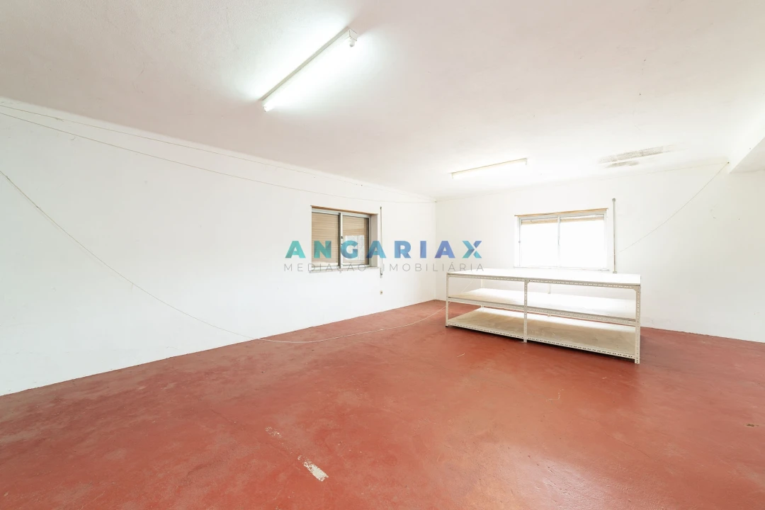 Moradia T3 para Venda em Almalagues Foto 53