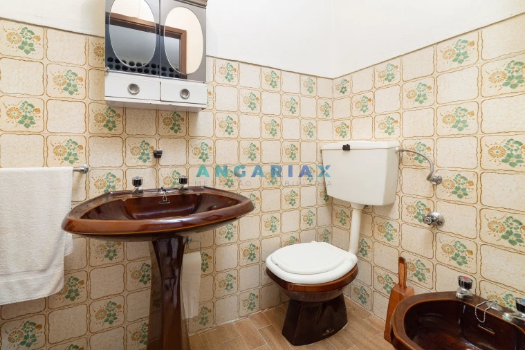 Moradia T3 para Venda em Almalagues Foto 17