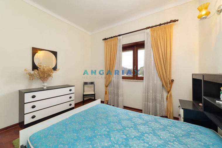 Moradia T3 para Venda em Almalagues Foto 42