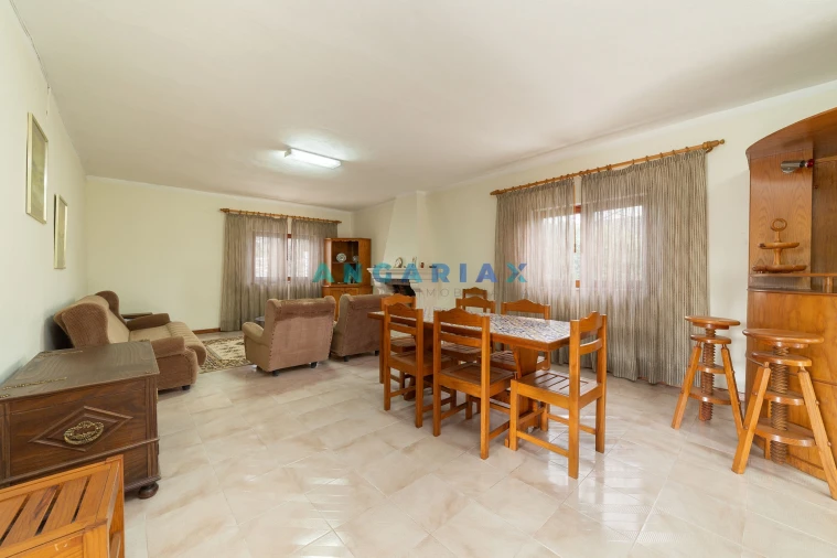 Moradia T3 para Venda em Almalagues Foto 14