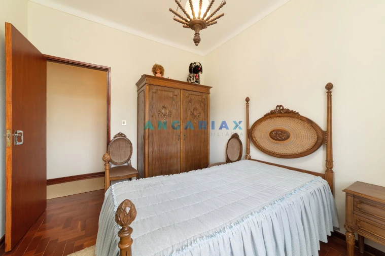 Moradia T3 para Venda em Almalagues Foto 39