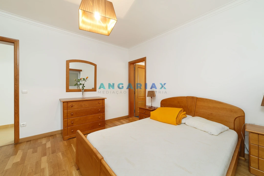 Moradia T4 para Venda em Lavos Foto 28