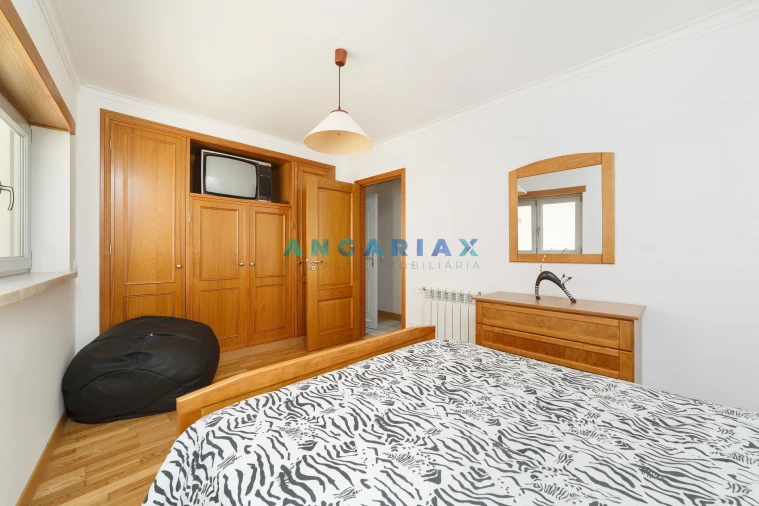 Moradia T4 para Venda em Lavos Foto 20