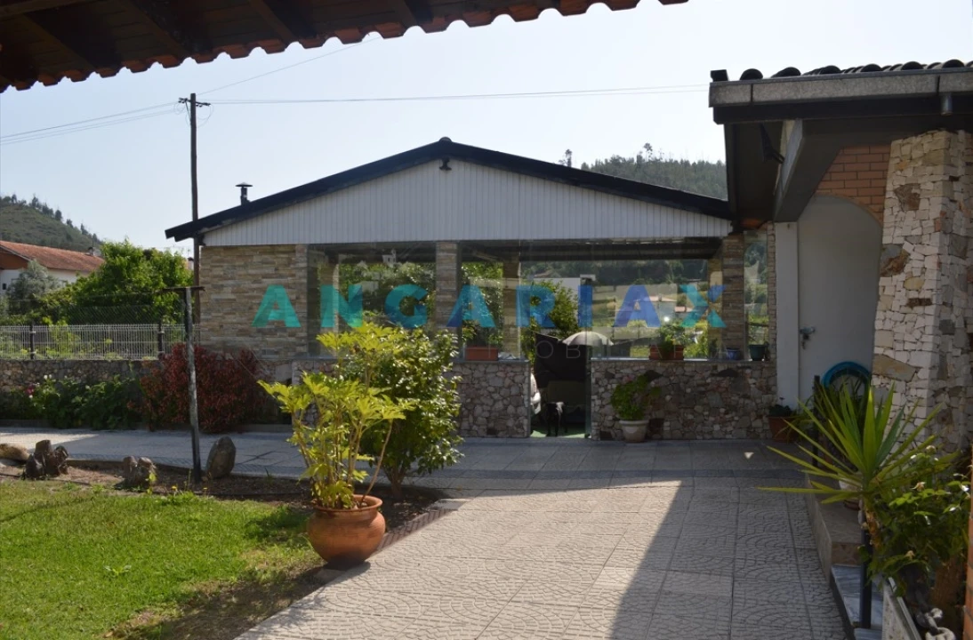 Moradia T4 para Venda em Semide e Rio Vide Foto 4