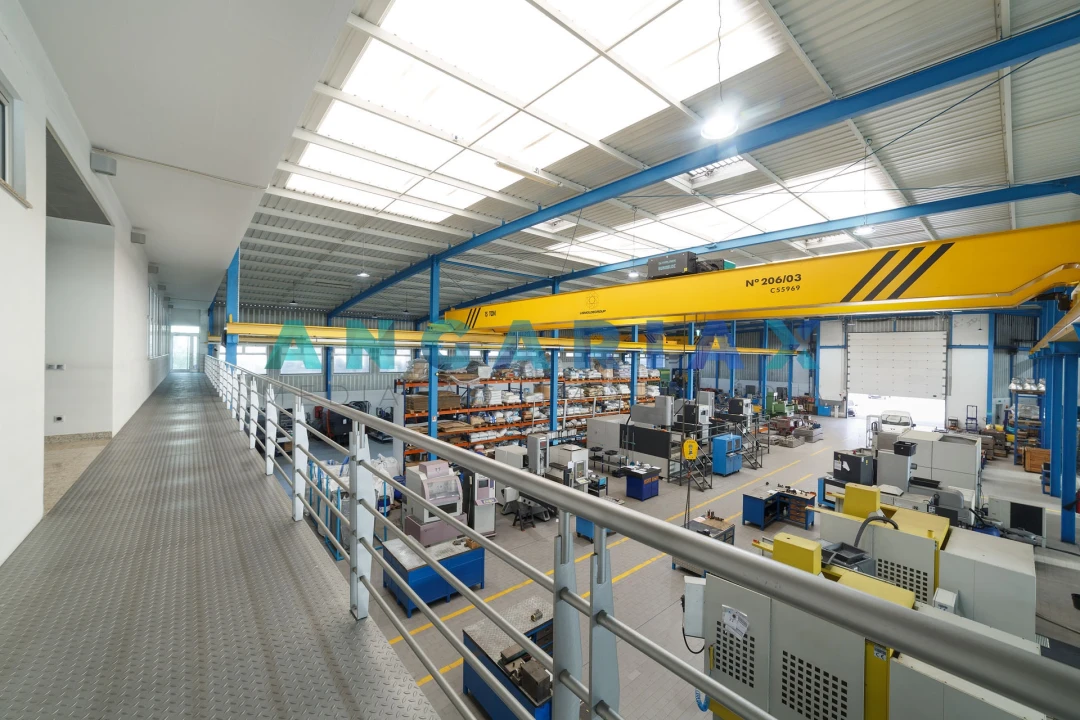 Negócio para Venda em Porto de Mós - São João Baptista e São Pedro Foto 24