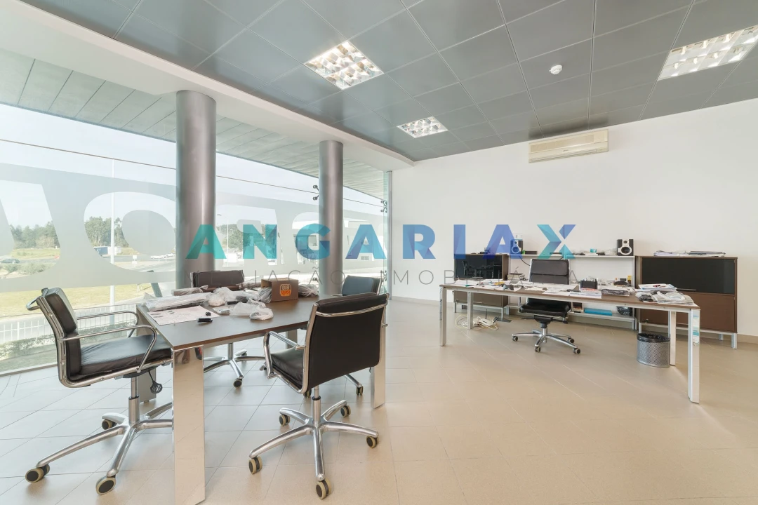 Negócio para Venda em Porto de Mós - São João Baptista e São Pedro Foto 14