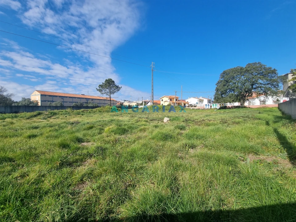 Terreno para Venda em Calvaria de Cima Foto 2