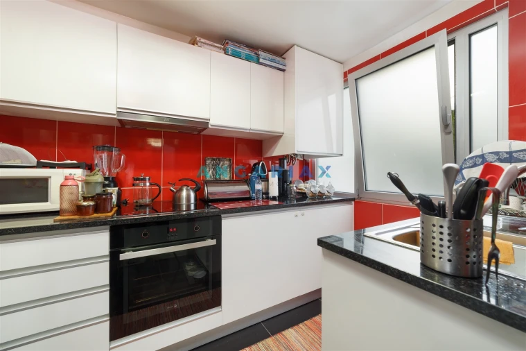 Apartamento T3 para Venda em Leiria, Pousos, Barreira e Cortes Foto 9