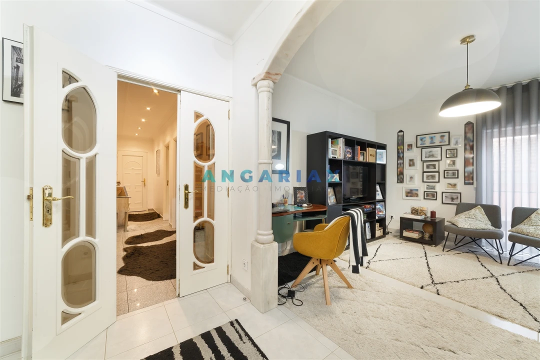 Apartamento T3 para Venda em Leiria, Pousos, Barreira e Cortes Foto 1