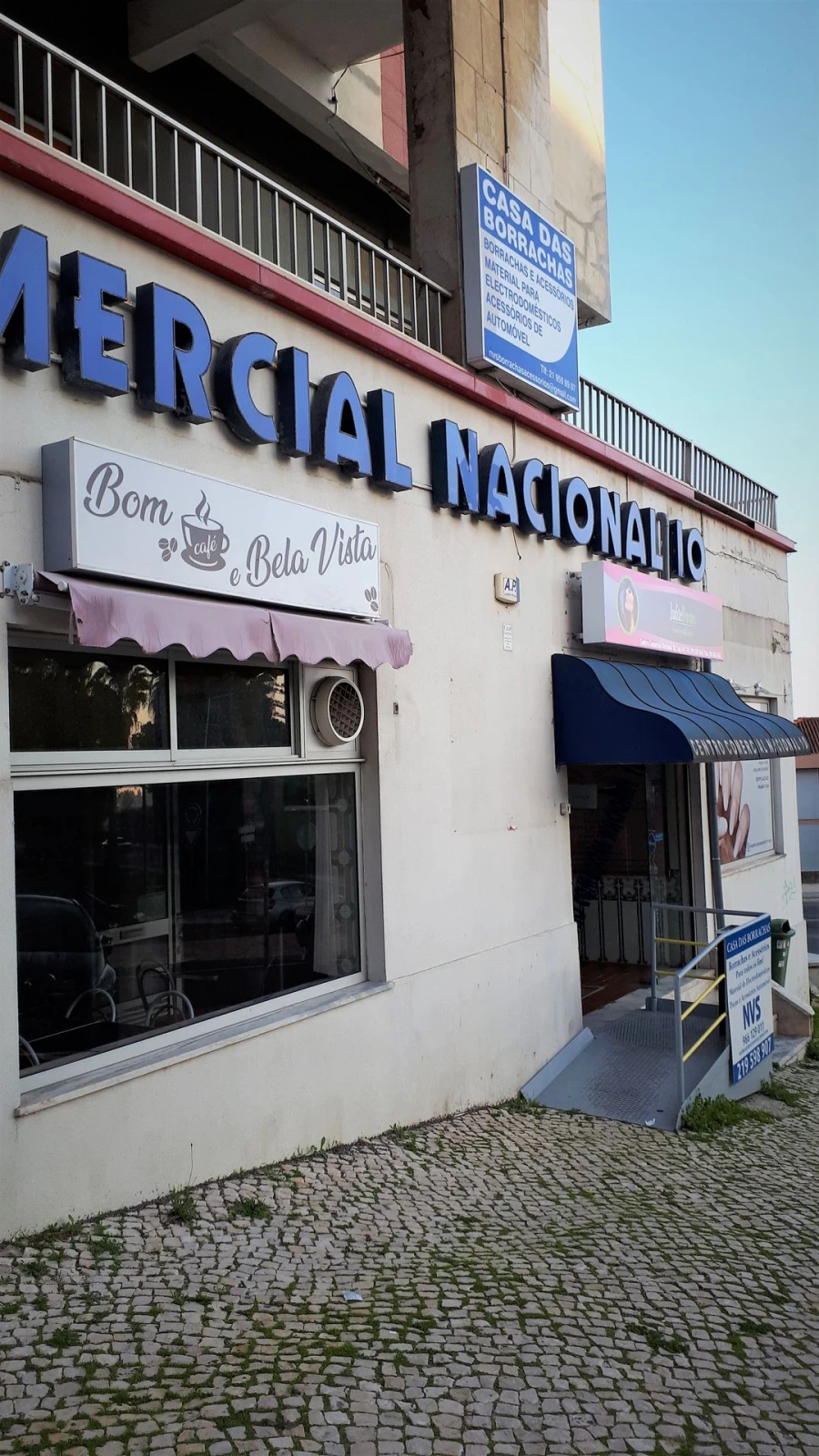 Loja para Venda em Póvoa de Santa Iria e Forte da Casa Foto 2