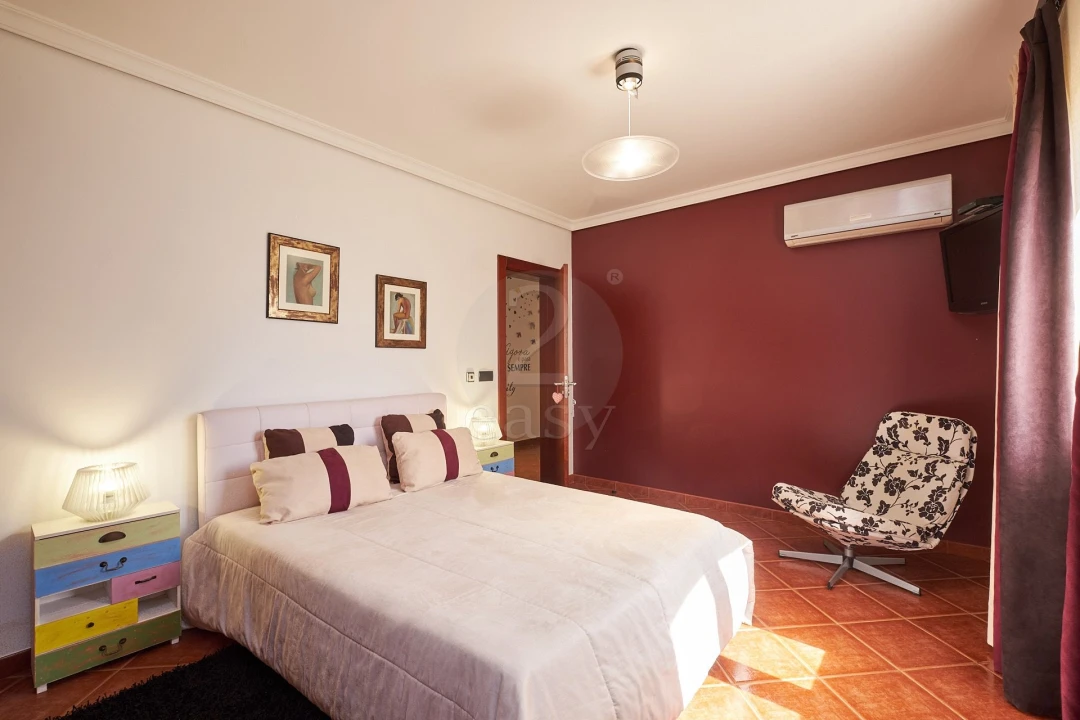 Moradia T5 para Venda em Ermidas-Sado Foto 23