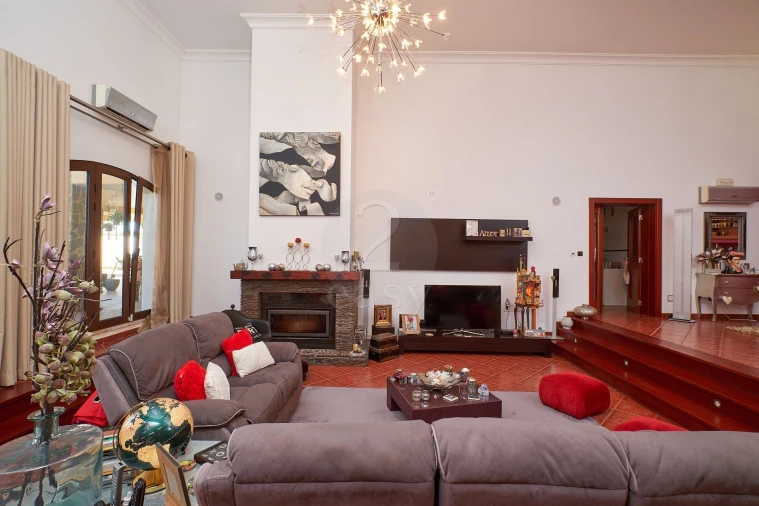 Moradia T5 para Venda em Ermidas-Sado Foto 10