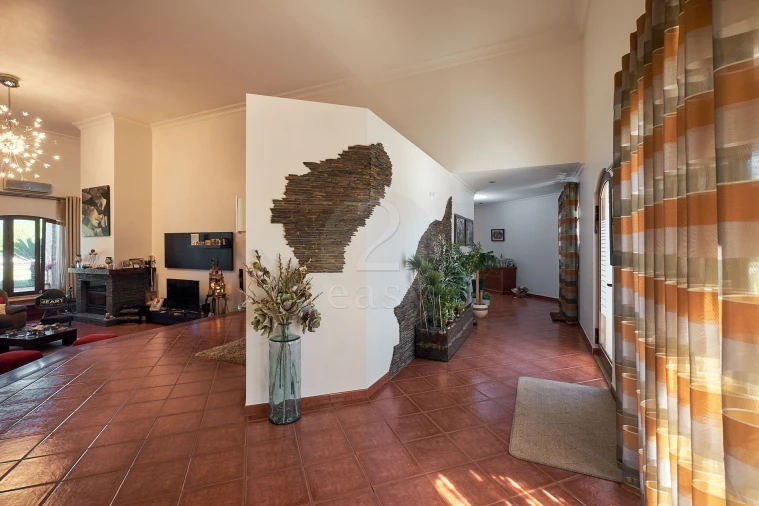 Moradia T5 para Venda em Ermidas-Sado Foto 12