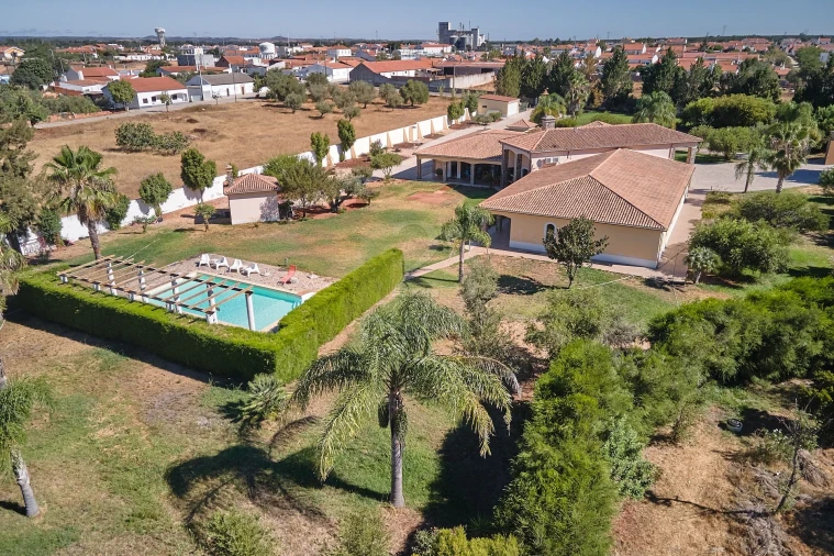 Moradia T5 para Venda em Ermidas-Sado Foto 3