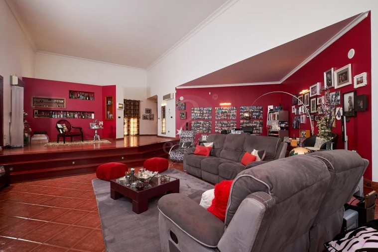 Moradia T5 para Venda em Ermidas-Sado Foto 9