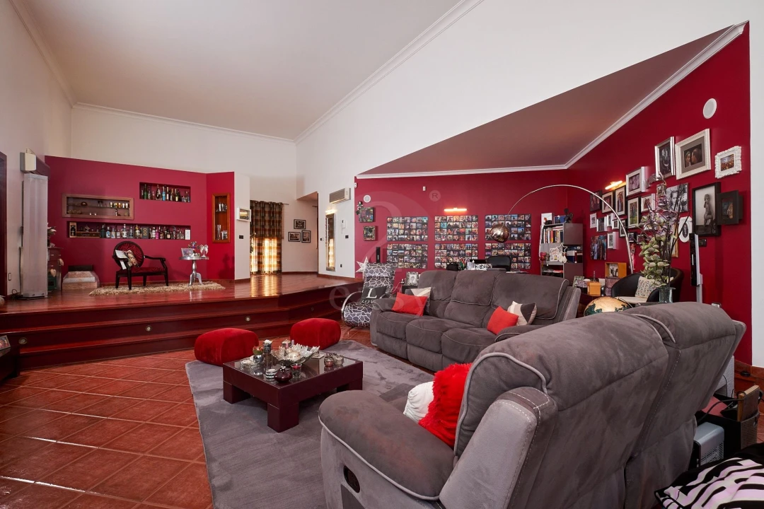 Moradia T5 para Venda em Ermidas-Sado Foto 9