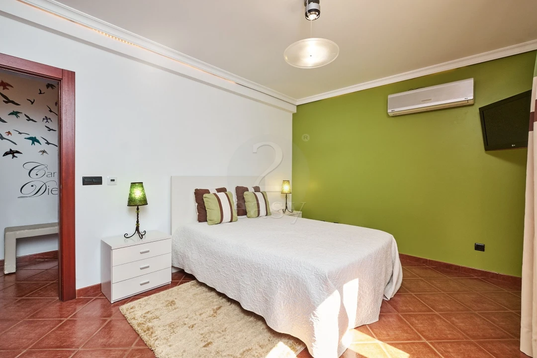 Moradia T5 para Venda em Ermidas-Sado Foto 18