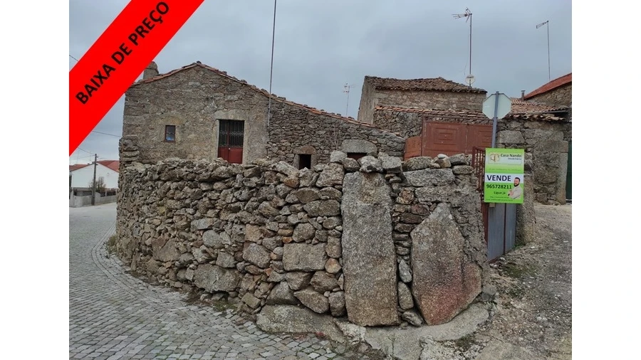 Moradia T0 para Venda em Aldeia Velha