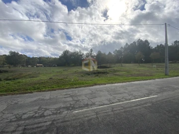 Terreno para Venda em Sabugal e Aldeia de Santo António