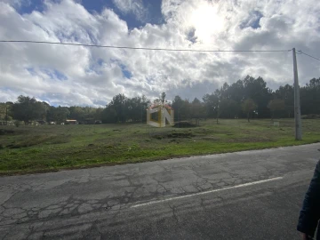 Terreno para Venda em Sabugal e Aldeia de Santo António