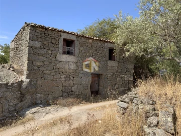 Quinta T0 para Venda em Belmonte e Colmeal da Torre