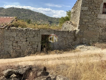 Quinta T0 para Venda em Belmonte e Colmeal da Torre