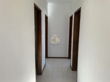 Apartamento T2 para Venda em Sabugal e Aldeia de Santo António