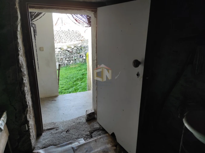 Moradia T0 para Venda em Seixo do Côa e Vale Longo Foto 19