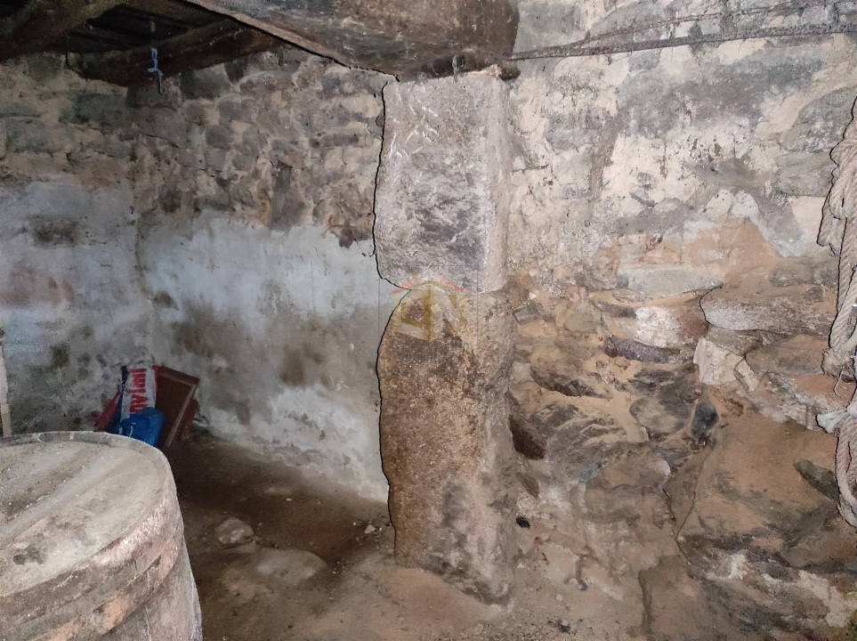 Moradia T0 para Venda em Seixo do Côa e Vale Longo Foto 35