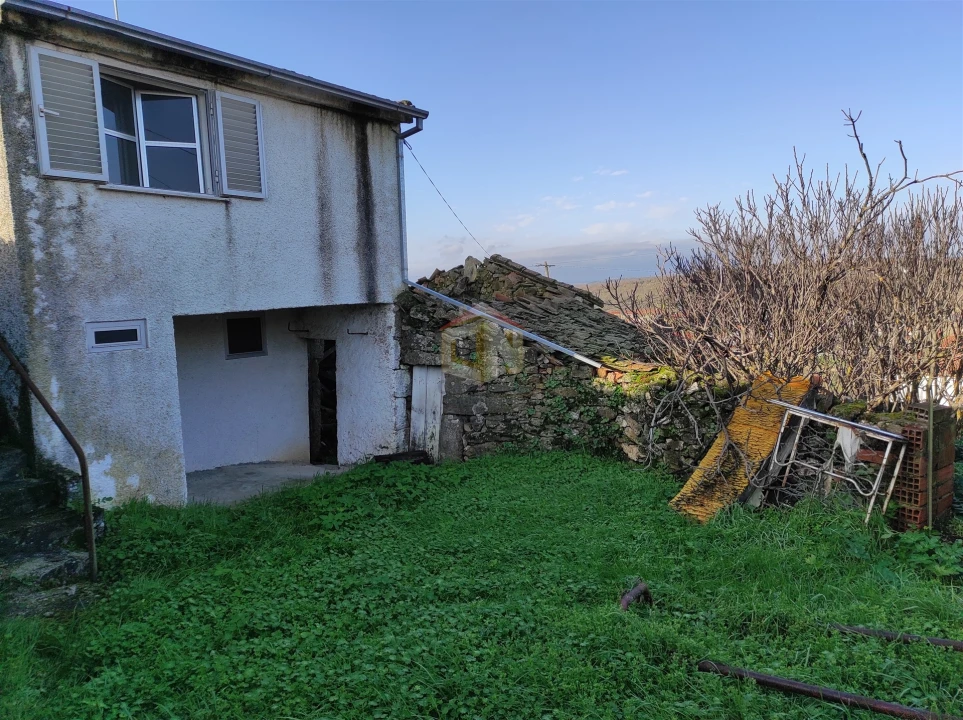 Moradia T0 para Venda em Seixo do Côa e Vale Longo Foto 21