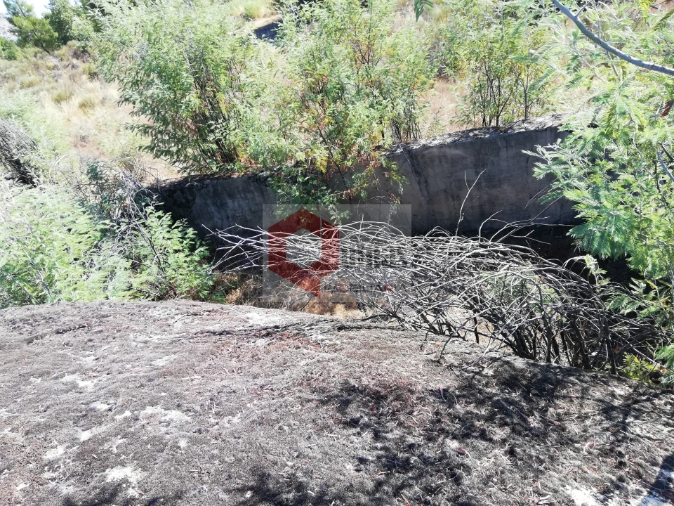 Quinta T0 para Venda em Bendada Foto 26