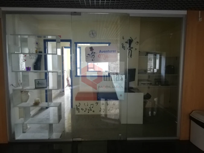 Escritório para Venda em Covilhã e Canhoso Foto 2