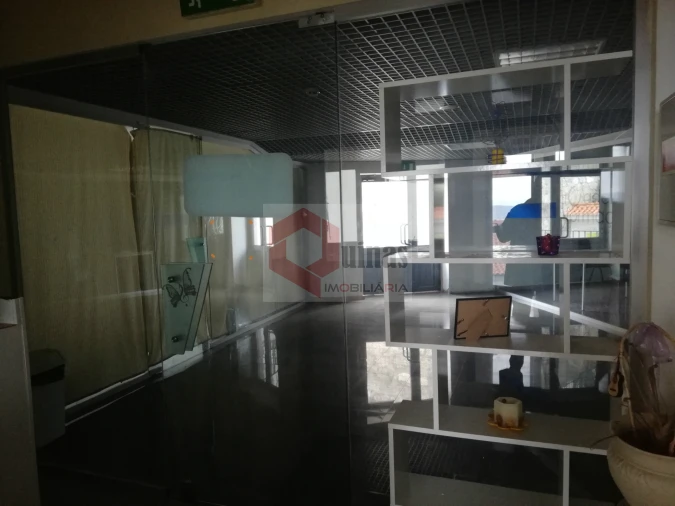 Escritório para Venda em Covilhã e Canhoso Foto 10