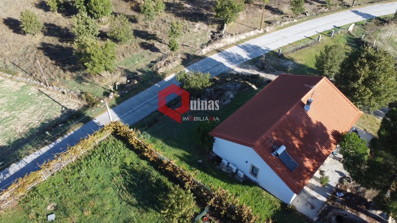 Moradia T3 para Venda em Vila do Touro Foto 28