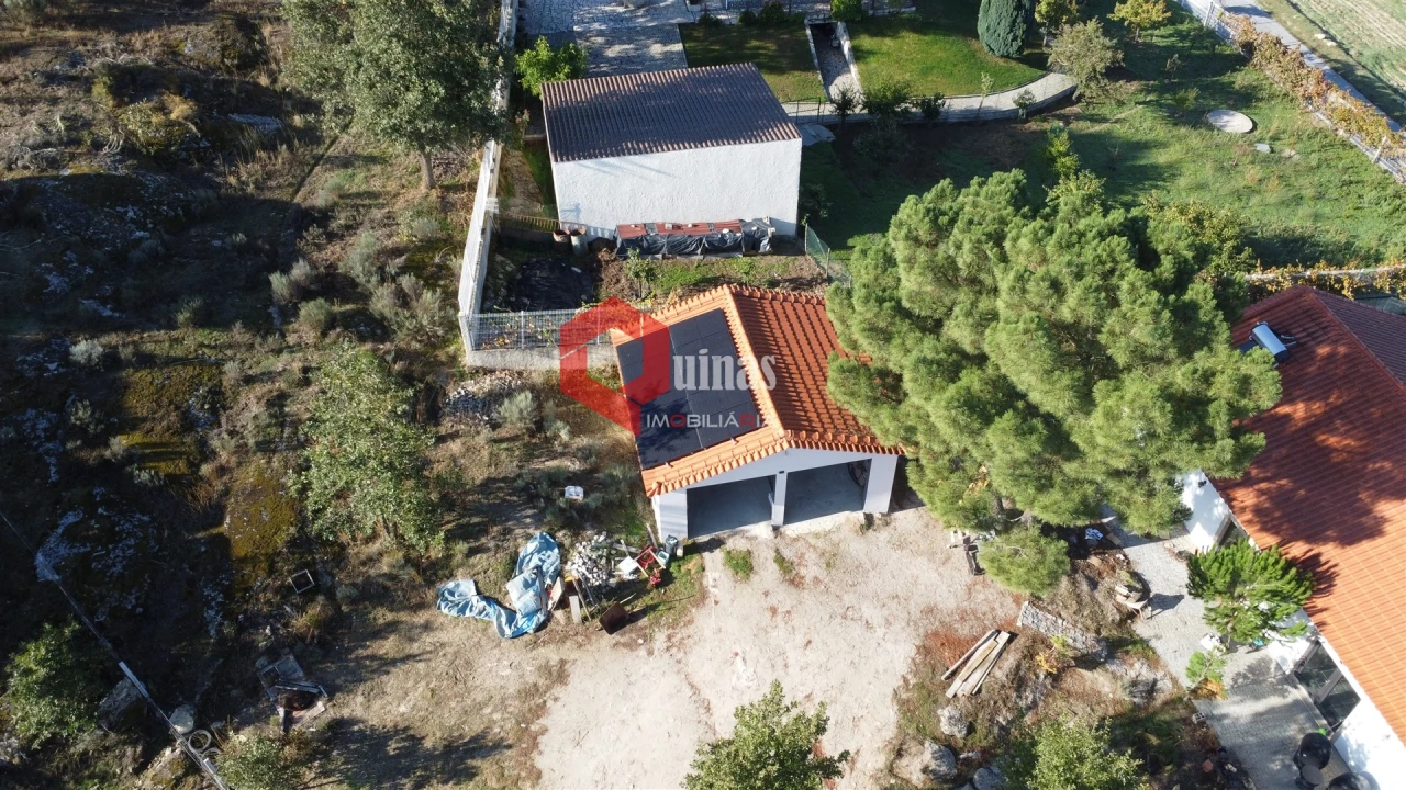 Moradia T3 para Venda em Vila do Touro Foto 25