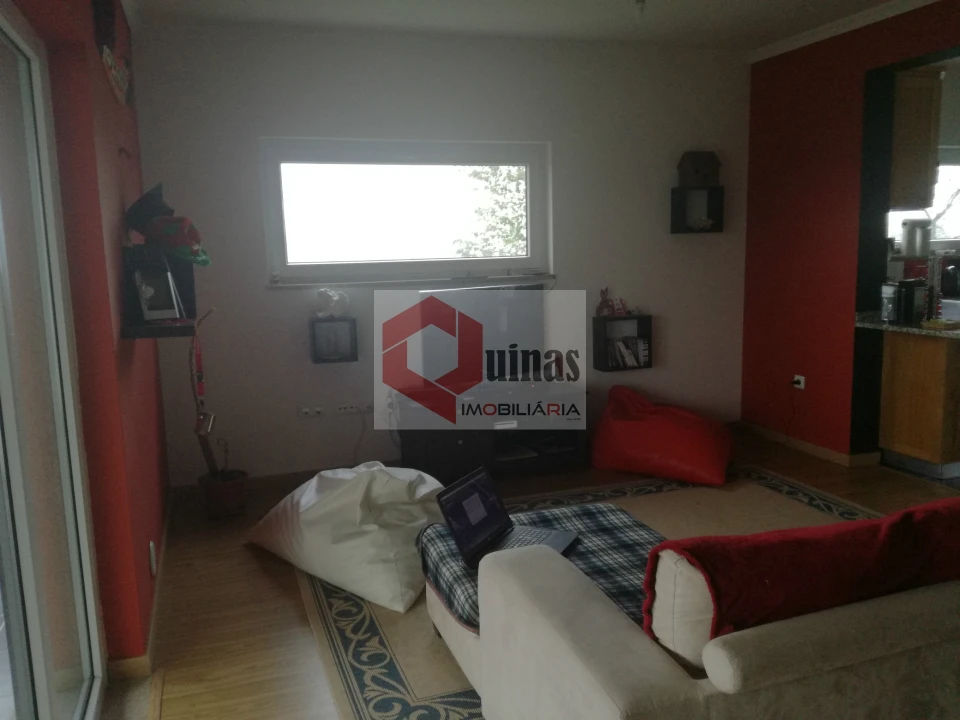 Moradia T3 para Venda em Vila do Touro Foto 12