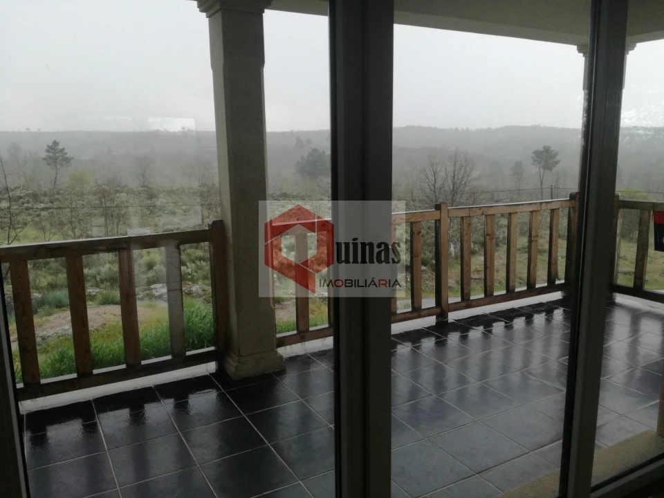 Moradia T3 para Venda em Vila do Touro Foto 21