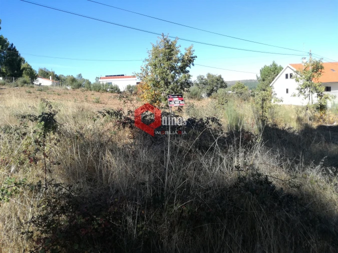 Terreno para Venda em Sabugal e Aldeia de Santo António Foto 8